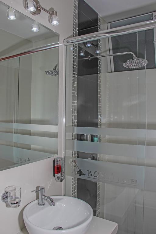 Bora Hotel Iquitos Rum bild