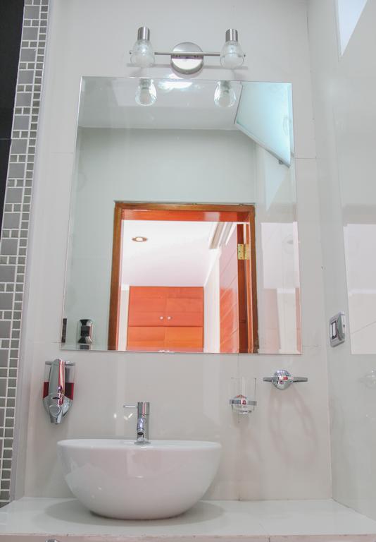 Bora Hotel Iquitos Rum bild