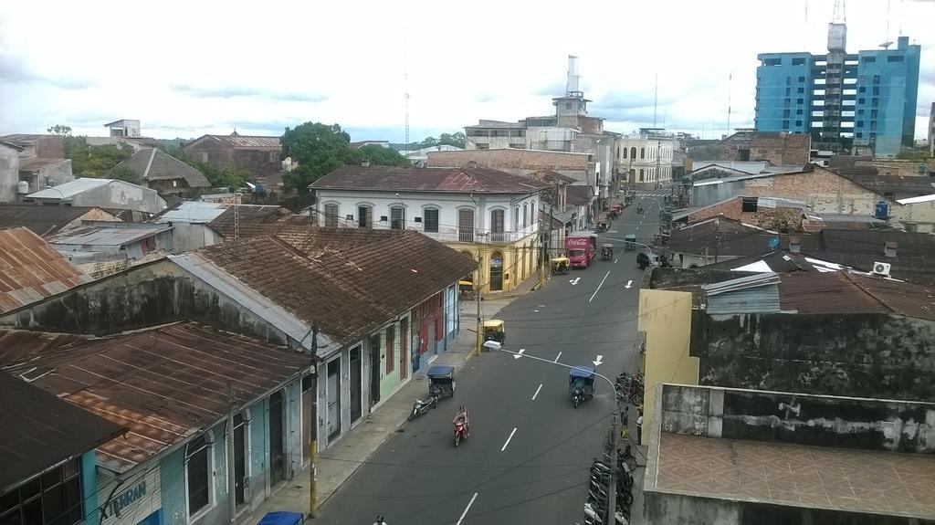 Bora Hotel Iquitos Exteriör bild