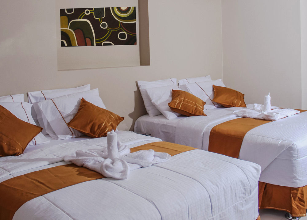 Bora Hotel Iquitos Exteriör bild